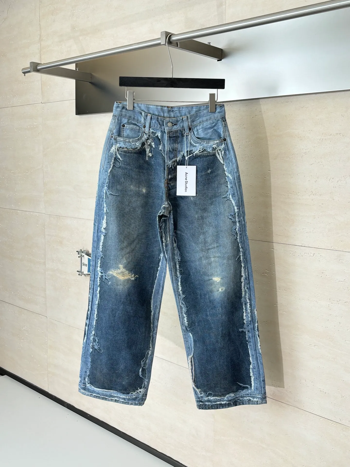 Acne Studio “ 、 ” ， ， Trompe-l'oei ， “ 、 ” ， 100% ， ， ； 、 、 Acne Studios Size：S/M/L/XL